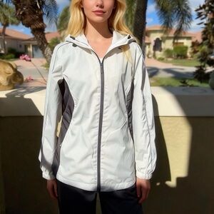 North End Women's White and Gray Jacket Sz S